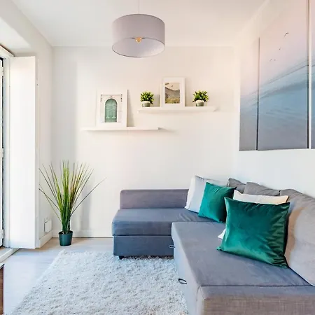 Mbird Lapa River View Duplex Lisbon